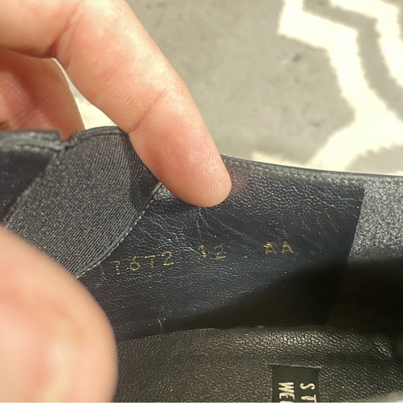 Women's Stuart WEITZMAN Black Pointed Toe Ankle Booties size 12 - Picture 10 of 11